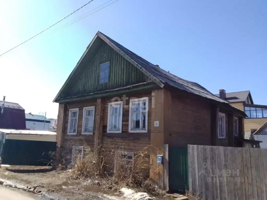 Дом в Коми, Сыктывкар ул. Братьев Жилиных, 11 (96 м) - Фото 1