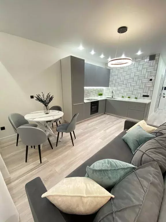 Продаётся 2-к квартира, 67 м - Фото 0