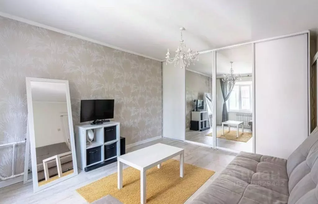 1-к кв. Татарстан, Казань Гвардейская ул., 58 (31.1 м) - Фото 1