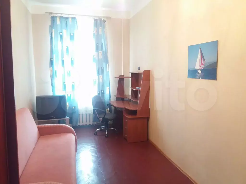 Комната 15 м в 4-к., 5/5 эт. - Фото 1