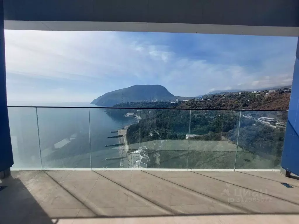 Свободной планировки кв. Крым, Алушта городской округ, Партенит пгт ... - Фото 0
