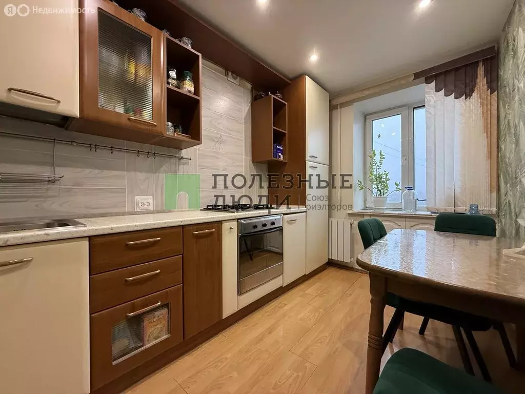 3-комнатная квартира: Ижевск, Удмуртская улица, 300 (59.8 м) - Фото 1