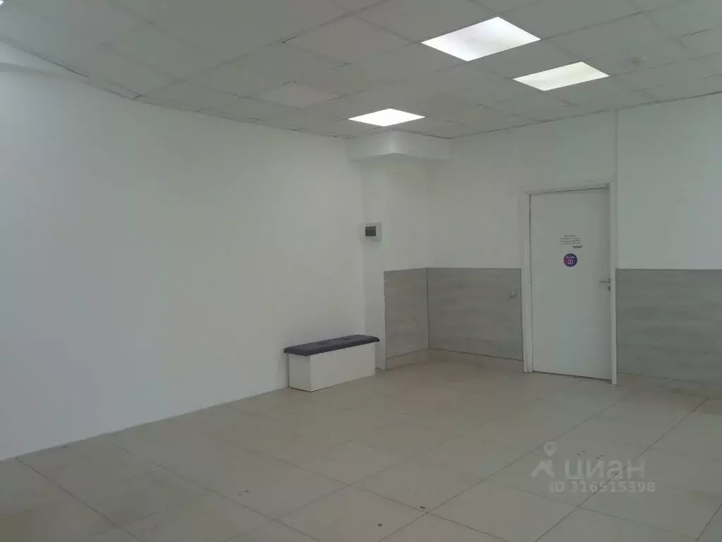 Офис в Владимирская область, Владимир ул. Луначарского, 35 (73 м) - Фото 0