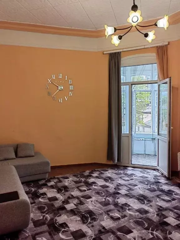 2-к кв. Ставропольский край, Кисловодск ул. Чкалова, 41 (43.0 м) - Фото 0