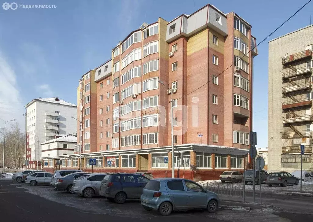 3-комнатная квартира: Тюмень, Олимпийская улица, 11 (104.3 м) - Фото 1