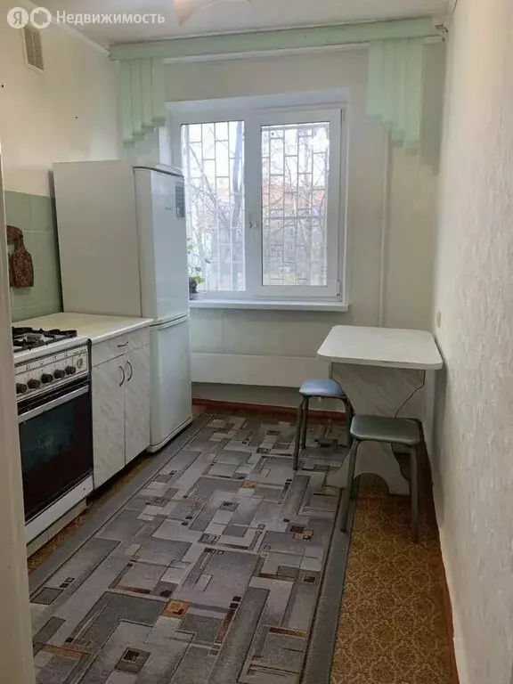 2-комнатная квартира: Дзержинск, проспект Циолковского, 57А (43 м) - Фото 1