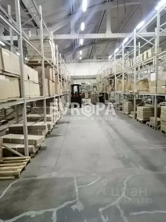 Склад в Ульяновская область, Ульяновск проезд Нефтяников, 12 (1882 м) - Фото 1