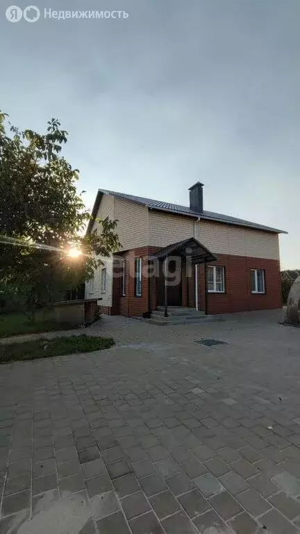Дом в посёлок Дубовое, микрорайон Юго-Западный (180 м) - Фото 1