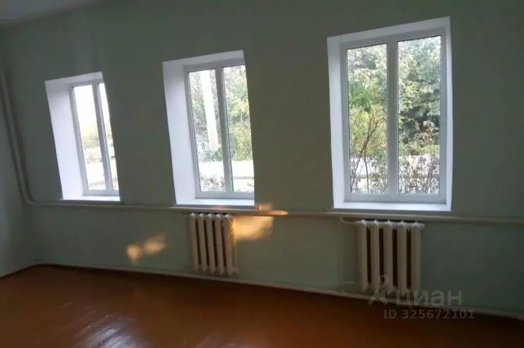 Дом в Краснодарский край, Усть-Лабинский район, Воронежское с/пос, ... - Фото 2