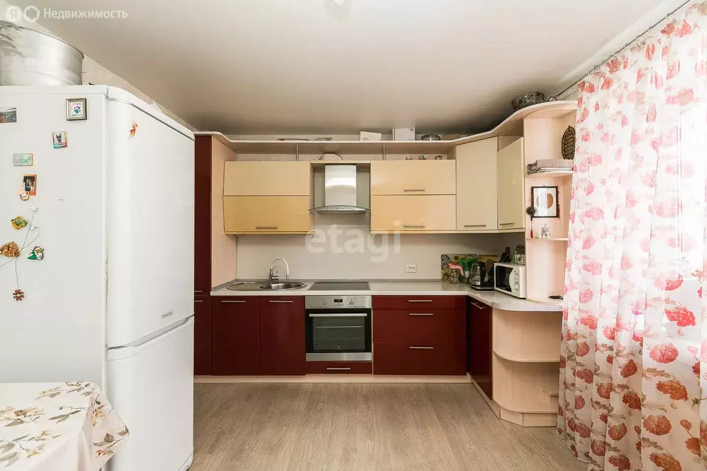 2-комнатная квартира: Тюмень, Ставропольская улица, 5 (59 м) - Фото 1