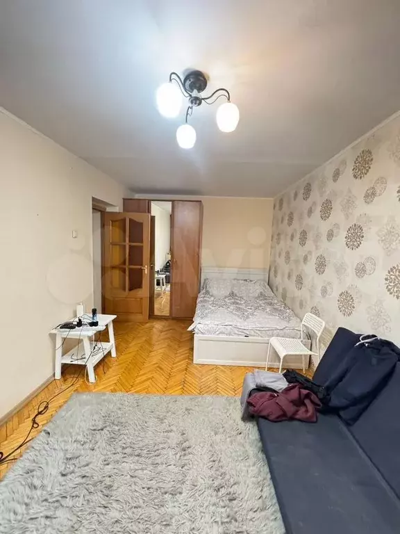 1-к. квартира, 40 м, 4/9 эт. - Фото 1