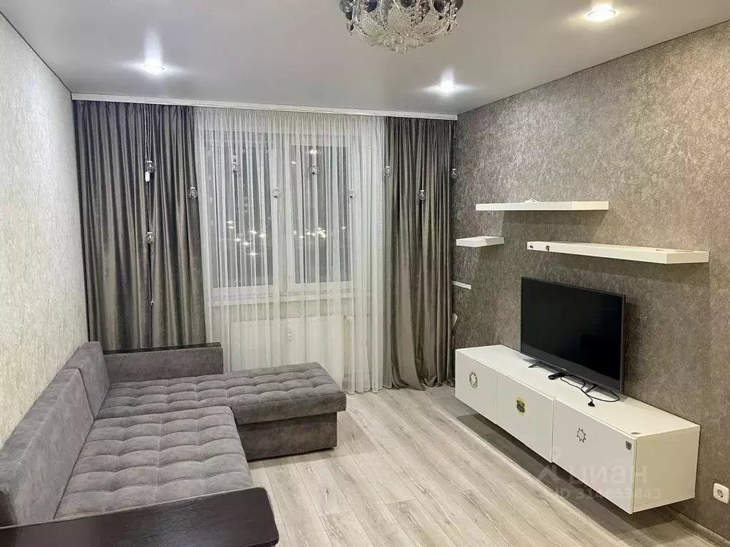 2-к кв. Татарстан, Казань ул. Александра Курынова, 6к2 (47.0 м) - Фото 1