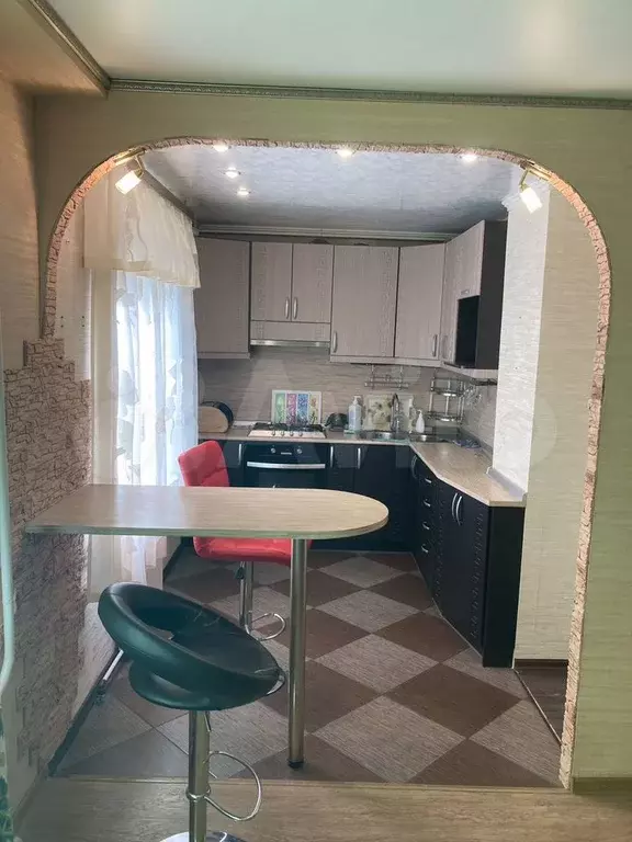 3-к. квартира, 60 м, 1/5 эт. - Фото 1