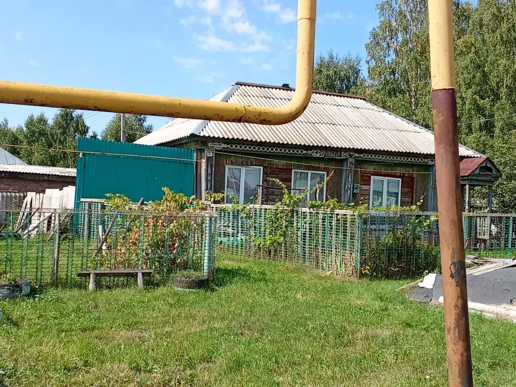 Дом в Ульяновская область, Цильнинский район, с. Большое Нагаткино ул. ... - Фото 1