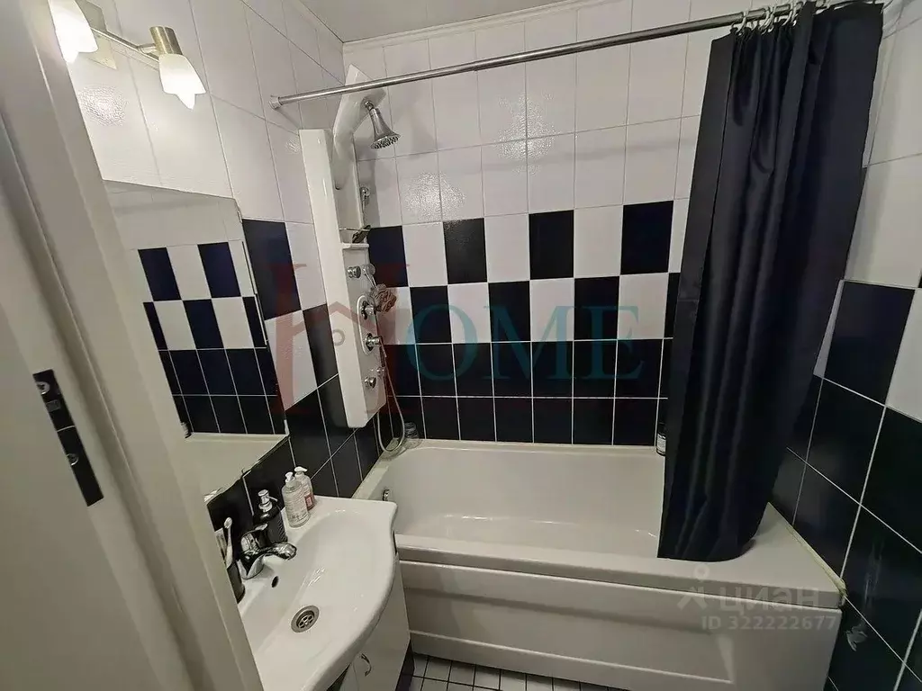 3-к кв. Новосибирская область, Новосибирск Академгородок мкр, ул. ... - Фото 2