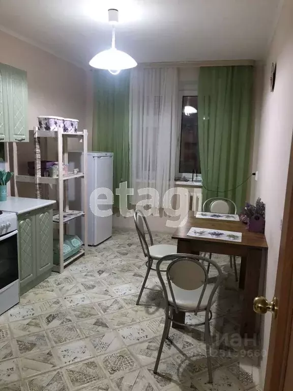 1-к кв. Тюменская область, Тобольск 7-й мкр, 36А (48.0 м) - Фото 1