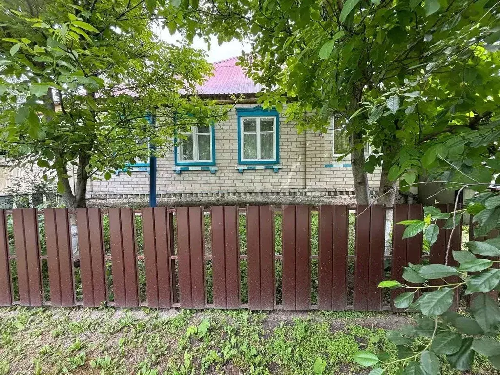 Дом в Белгородская область, Валуйский муниципальный округ, с. ... - Фото 1