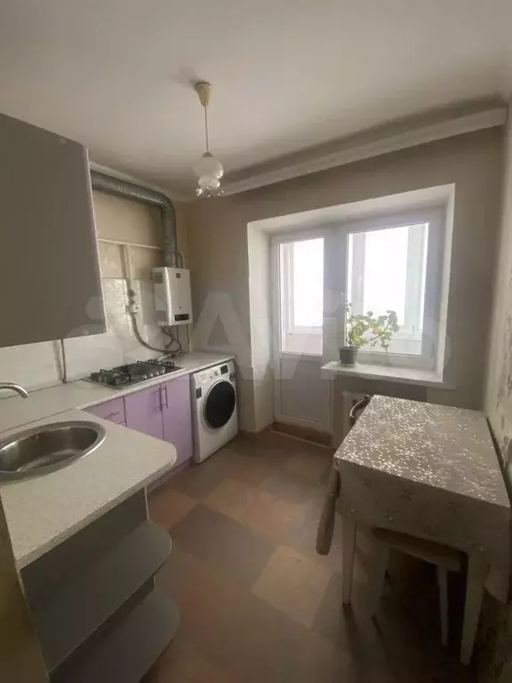 2-к. квартира, 43 м, 5/5 эт. - Фото 0