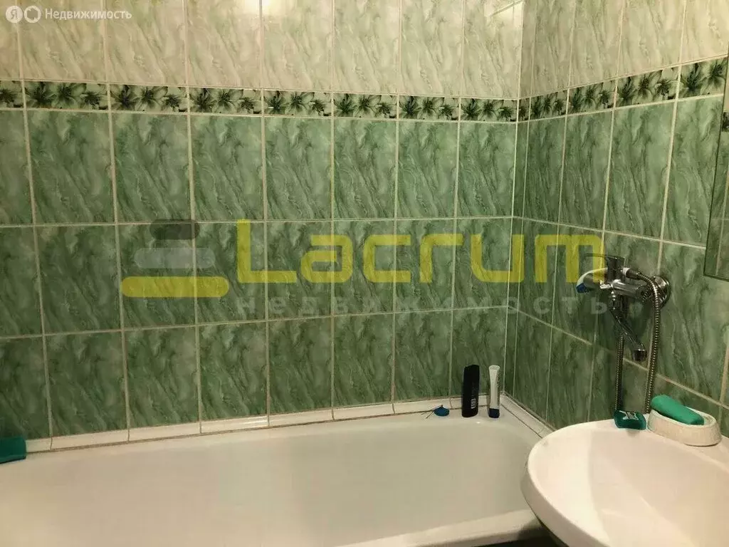 1-комнатная квартира: Красноярск, Калиновая улица, 1 (41 м) - Фото 1