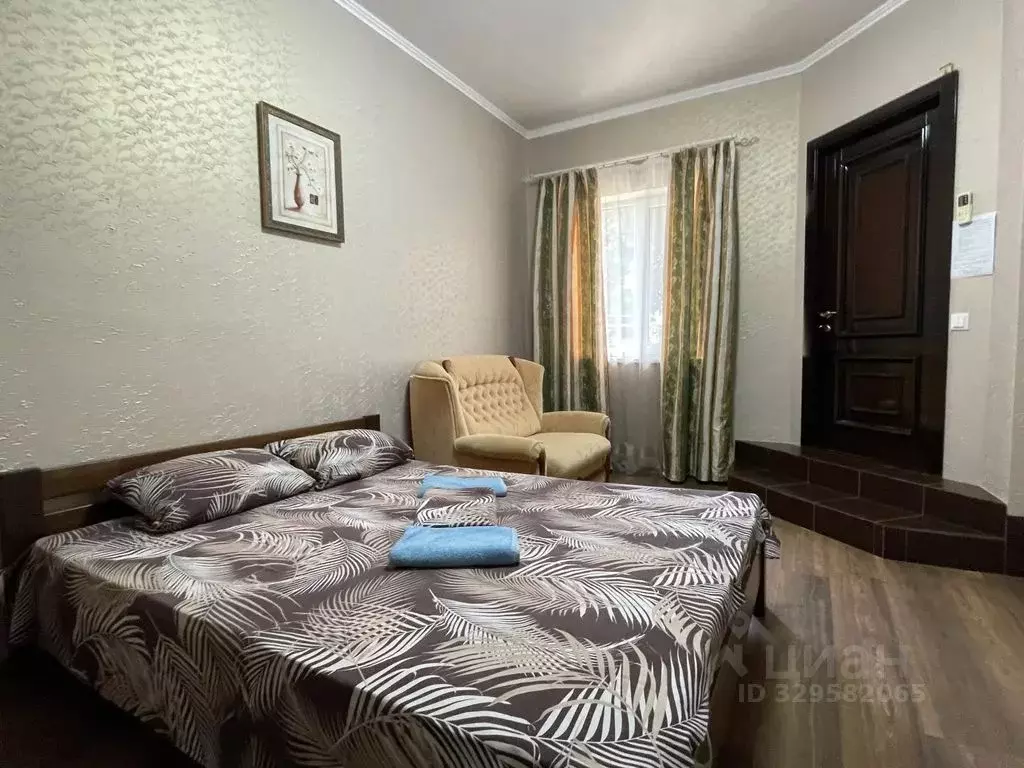 Комната Крым, Алупка ул. Имени Олега Кошевого, 5Б - Фото 2