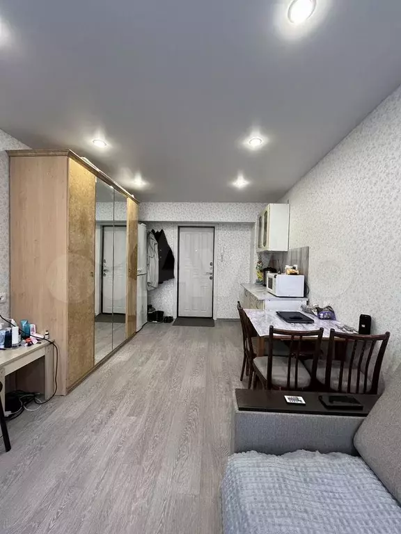 Комната 18 м в 1-к., 2/5 эт. - Фото 0
