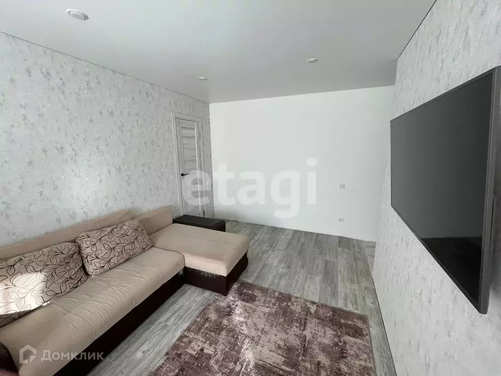 Продаётся 2-к квартира, 42.5 м - Фото 0