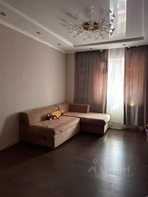 2-к кв. Саха (Якутия), Якутск ул. Жорницкого, 7/32А (55.0 м) - Фото 0