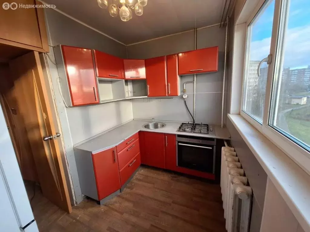 2-комнатная квартира: Коммунар, Школьная улица, 24 (43.5 м) - Фото 1