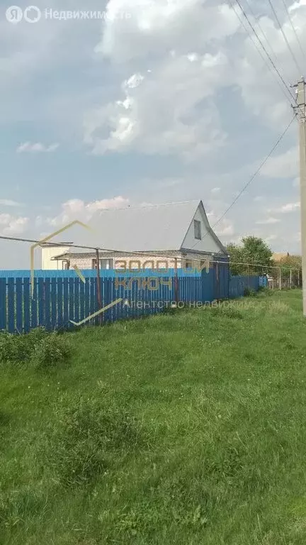 Дом в село Средний Сантимир, Почтовая улица, 42 (60 м) - Фото 1