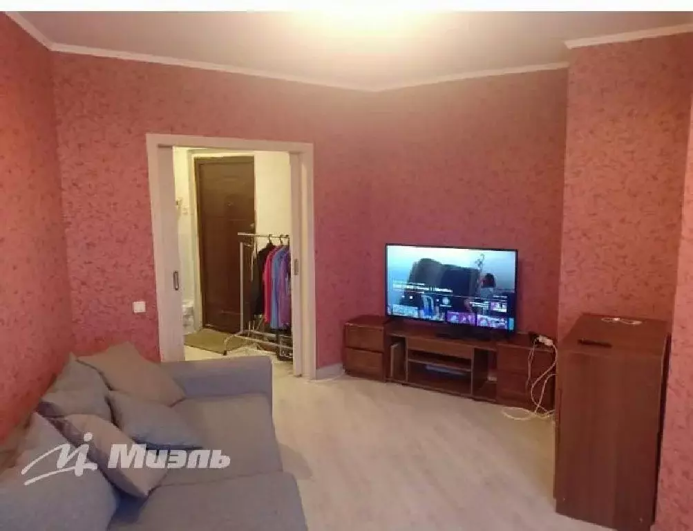 Продается 3-комнатная квартира - Фото 2