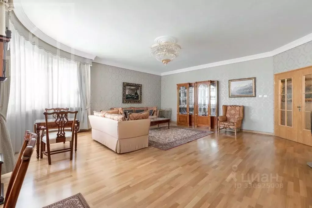 4-к кв. Москва ул. Островитянова, 10/1 (208.0 м) - Фото 2