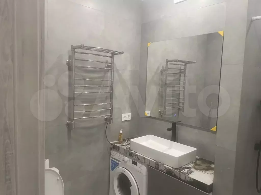 1-к. квартира, 40 м, 9/16 эт. - Фото 1