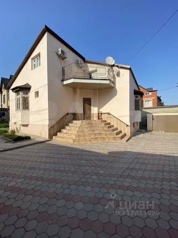 Дом в Дагестан, Махачкала туп. 2-й Декоративный, 3 (220 м) - Фото 0