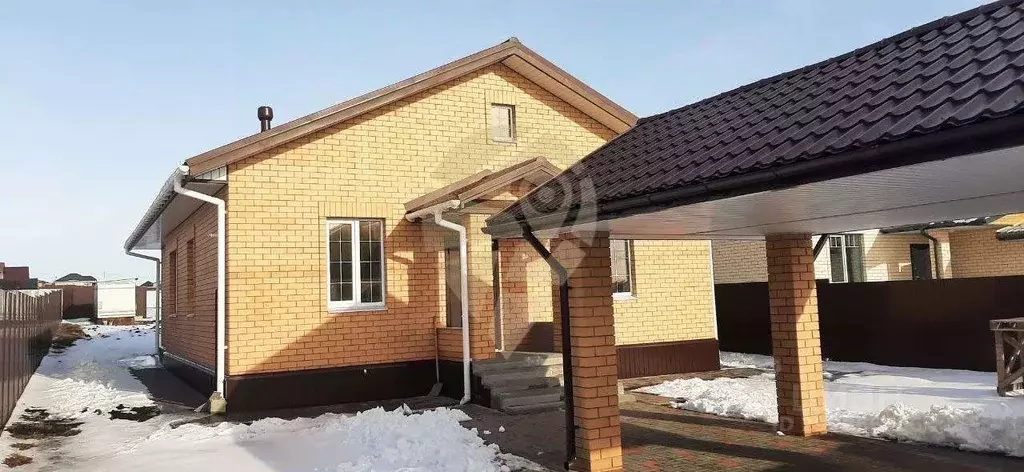 Дом в Белгородская область, Старый Оскол ул. Троицкая (125 м) - Фото 0