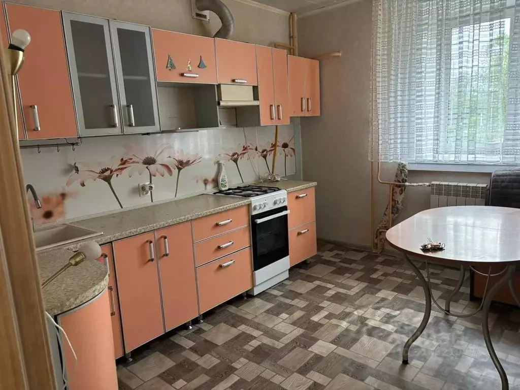 2-к кв. Татарстан, Зеленодольск ул. Гоголя, 13 (58.0 м) - Фото 0