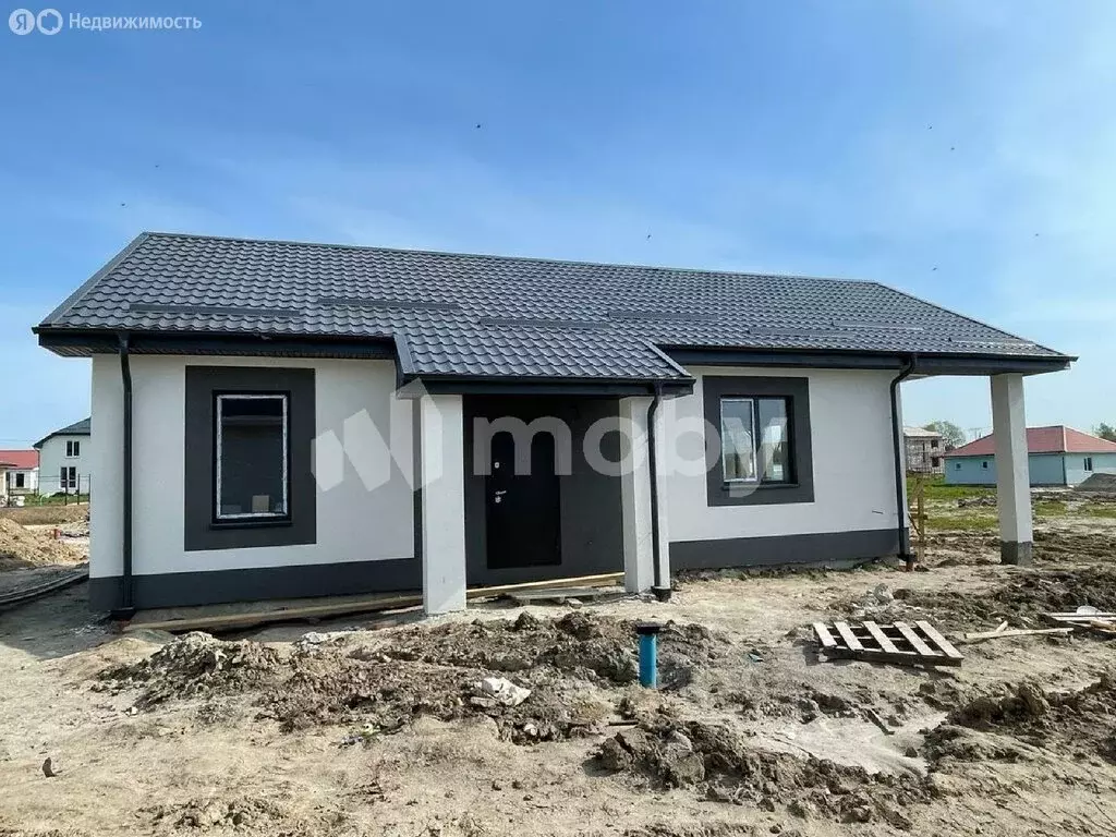 Дом в Калининградская область, Гурьевский муниципальный округ, посёлок ... - Фото 1