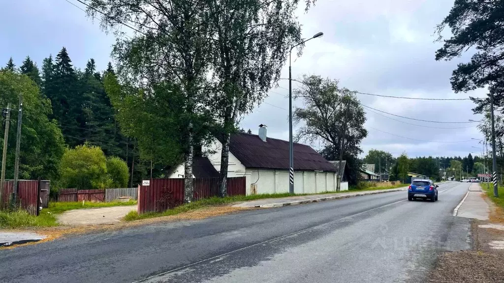 Участок в Карелия, Лахденпохья Яккима ст., А-121 Сортавала, 220-й км ... - Фото 1