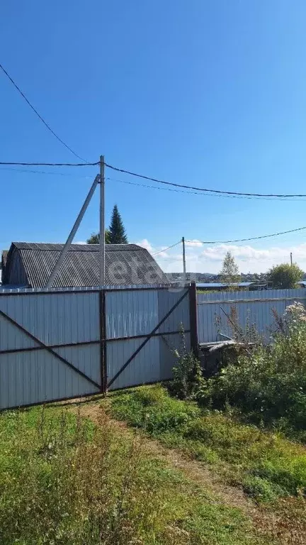 Дом в Свердловская область, Первоуральск городской округ, пос. ... - Фото 1