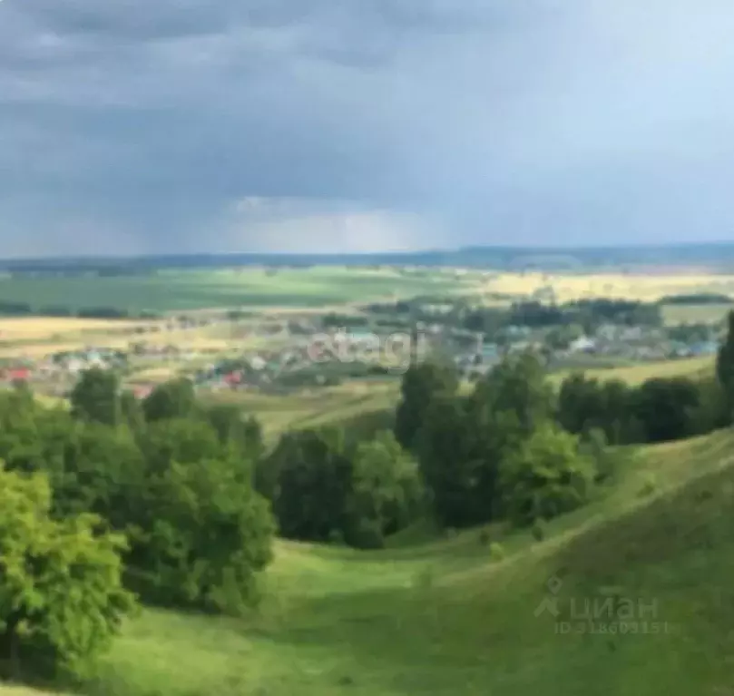 Участок в Башкортостан, Аургазинский район, Ишлинский сельсовет, д. ... - Фото 0