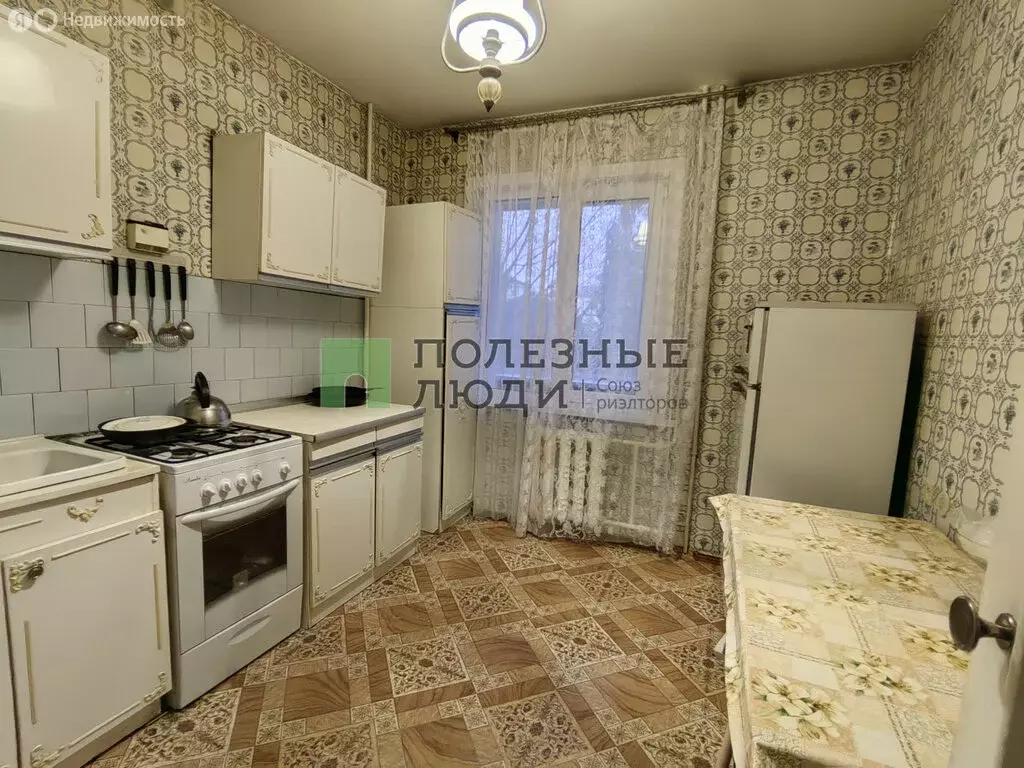 3-комнатная квартира: Ангарск, 18-й микрорайон, 4 (63.7 м) - Фото 1