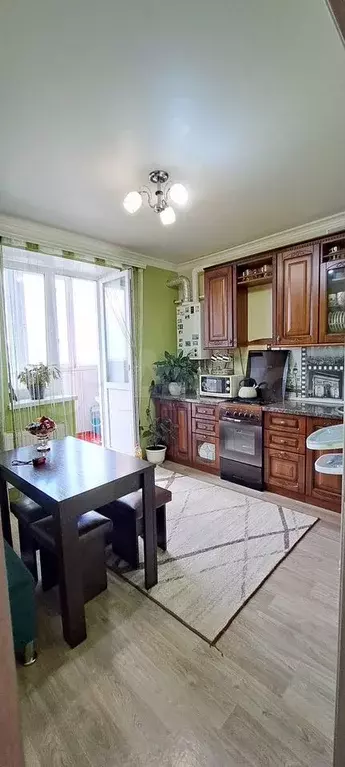 2-к. квартира, 49 м, 4/6 эт. - Фото 0