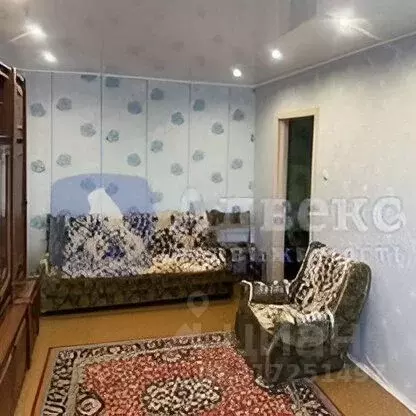 2-к кв. Тюменская область, Тюмень 6-й мкр, ул. Валерии Гнаровской, 5 ... - Фото 0