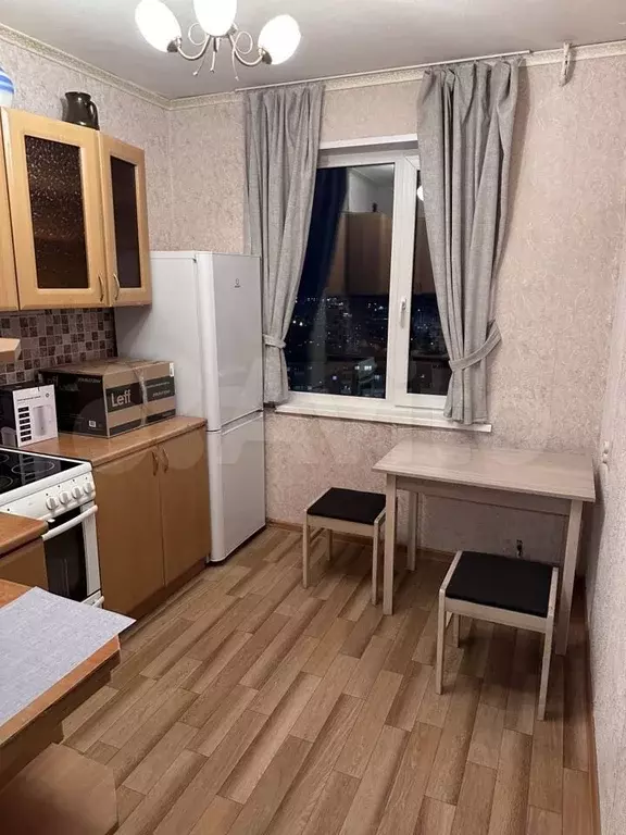 1-к. квартира, 30м, 8/9эт. - Фото 0