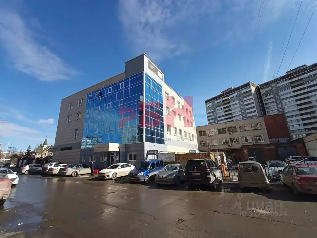 Помещение свободного назначения в Свердловская область, Екатеринбург ... - Фото 0