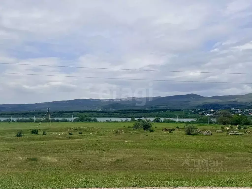 Участок в Севастополь с. Родниковское, ул. Куликова, 5 (13.6 сот.) - Фото 1