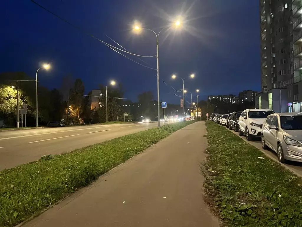 Помещение свободного назначения в Московская область, Лобня ул. ... - Фото 1