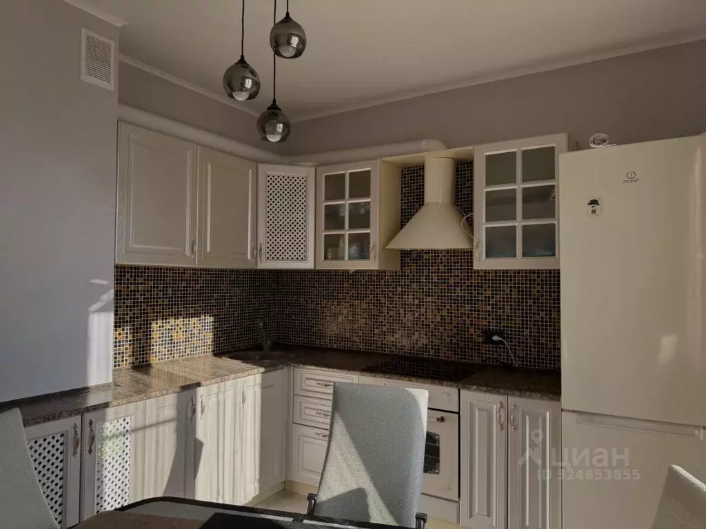 1-к кв. Курская область, Курск ул. Домостроителей, 12 (35.8 м) - Фото 2