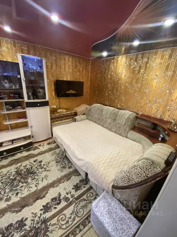 2-к кв. Саратовская область, Саратов Весенняя ул., 3 (47.0 м) - Фото 0