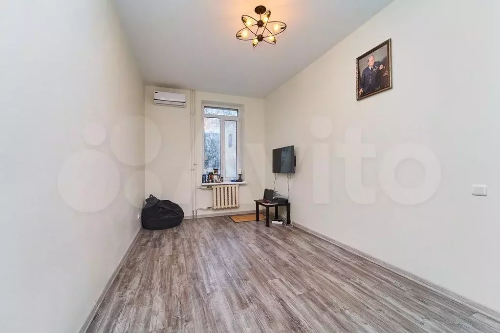 2-к. квартира, 60 м, 1/5 эт. - Фото 1