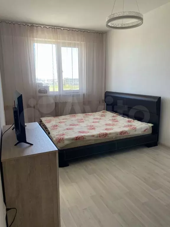 2-к. квартира, 60 м, 4/8 эт. - Фото 0